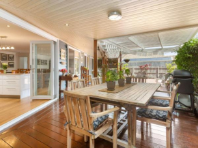 KARINYA - MORNINGTON